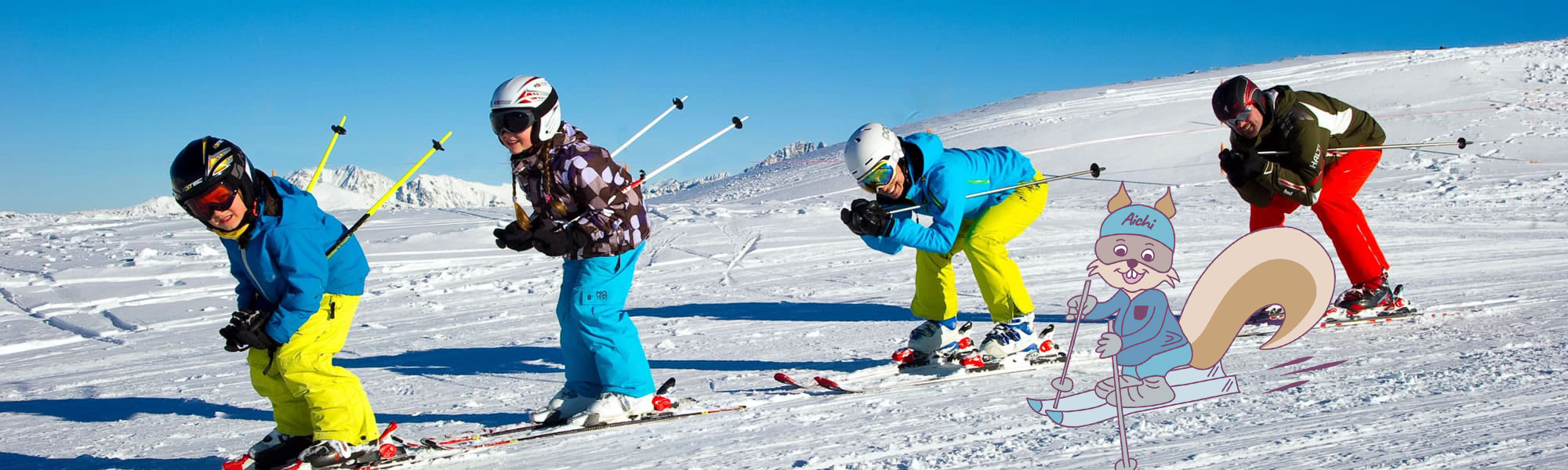 Familie beim Skifahren in Großarl © www.grossarltal.info